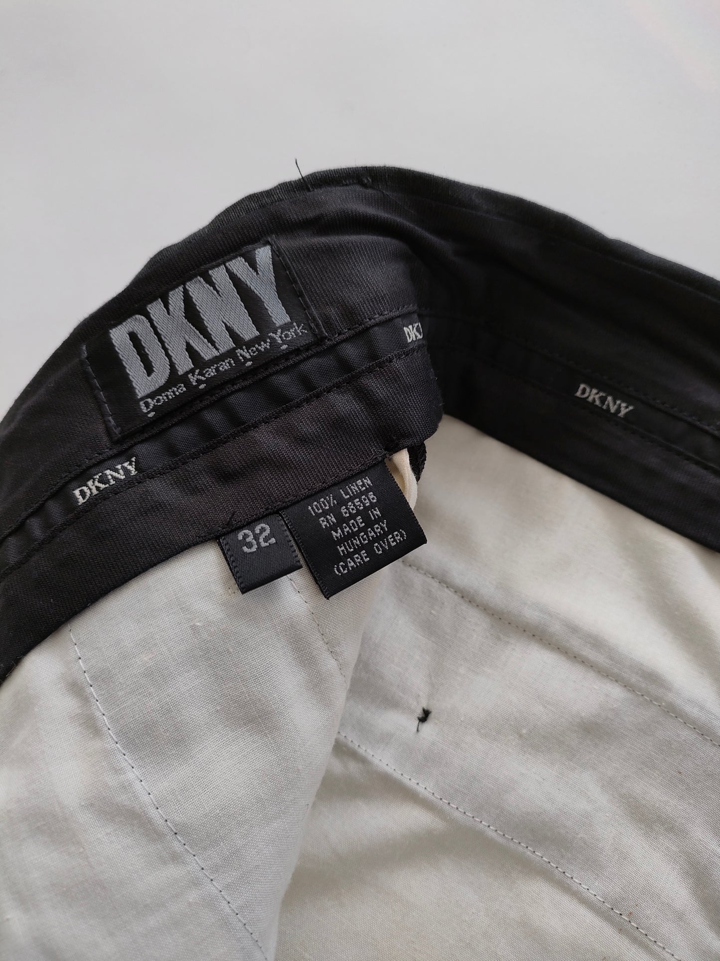 DKNY Trousers in Linen