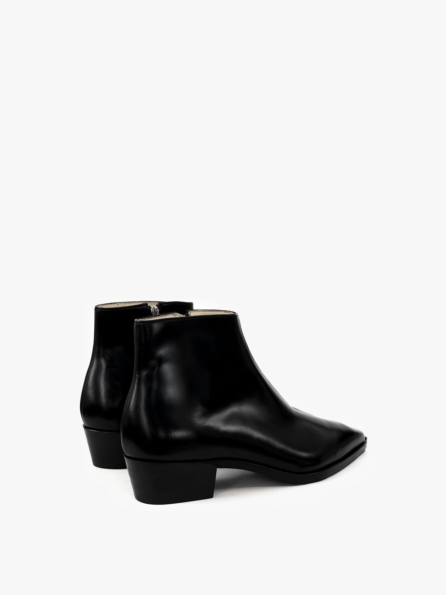 FB01_1 Boots with Metal tip