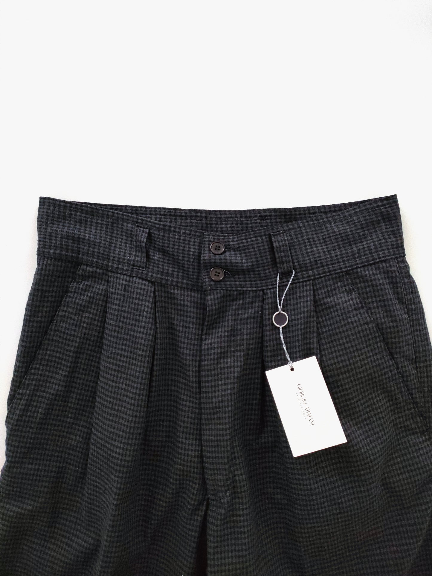 NOS Giorgio Armani Shorts in Linen Cotton