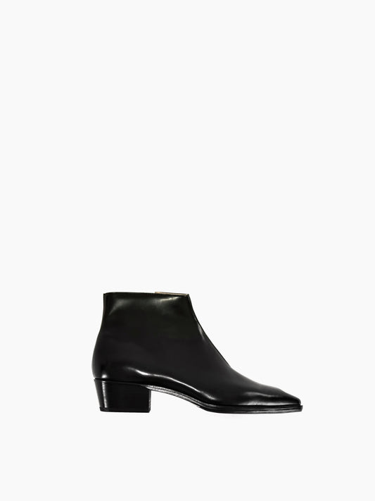 FB01 Boots